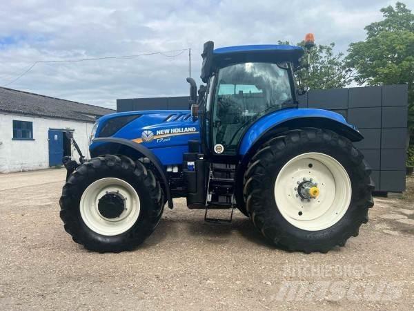 New Holland T7.260 Tractors