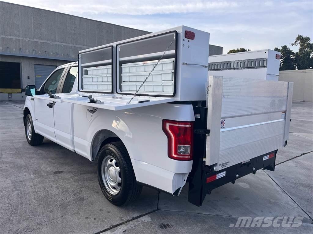 Ford F-150 Pick up/Dropside