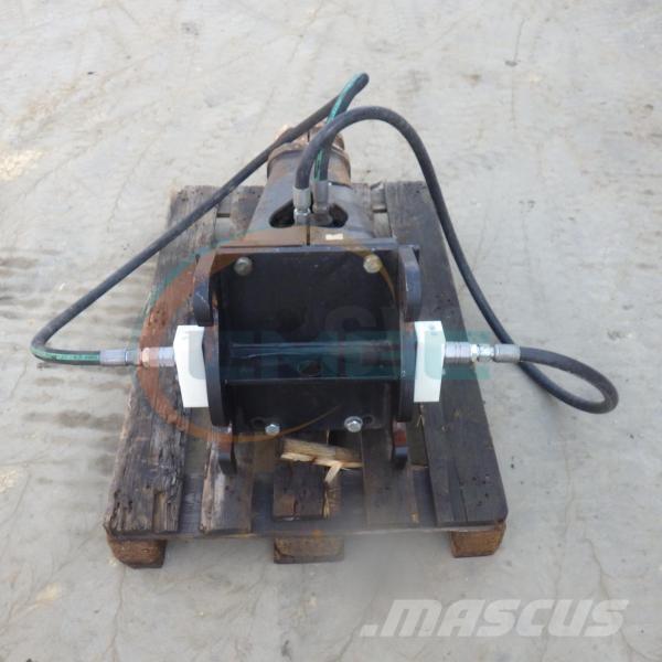 Sandvik CB45S Hammers / Breakers