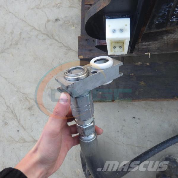 Sandvik CB45S Hammers / Breakers