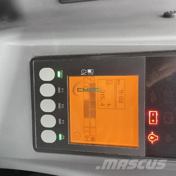 Yanmar VIO38-6 Wheeled excavators