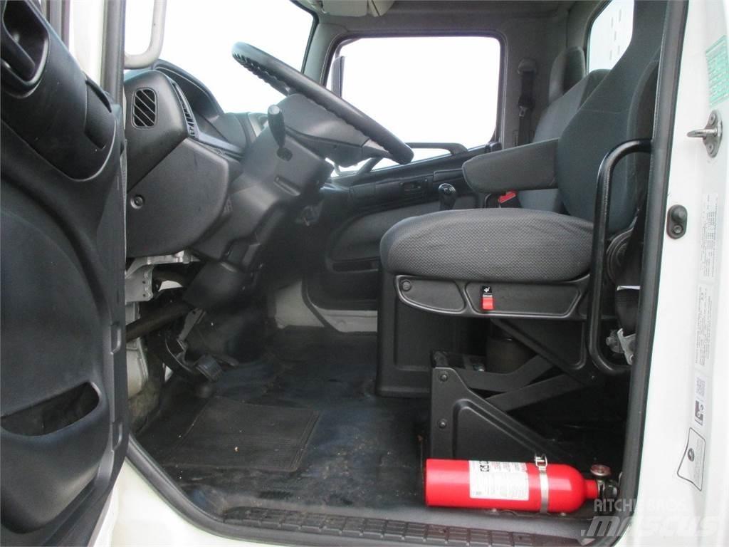 Hino 268 Chassis Cab trucks