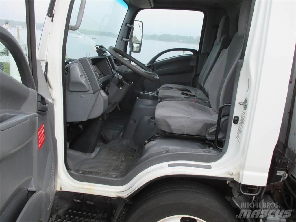 Isuzu NQR Temperature controlled trucks