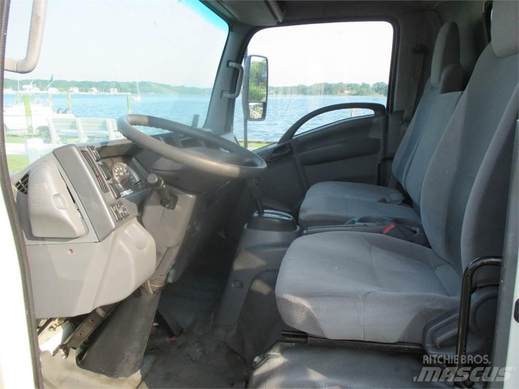 Isuzu NRR Temperature controlled trucks