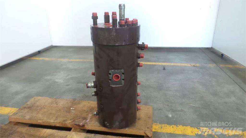 CASE 1088 Hydraulics