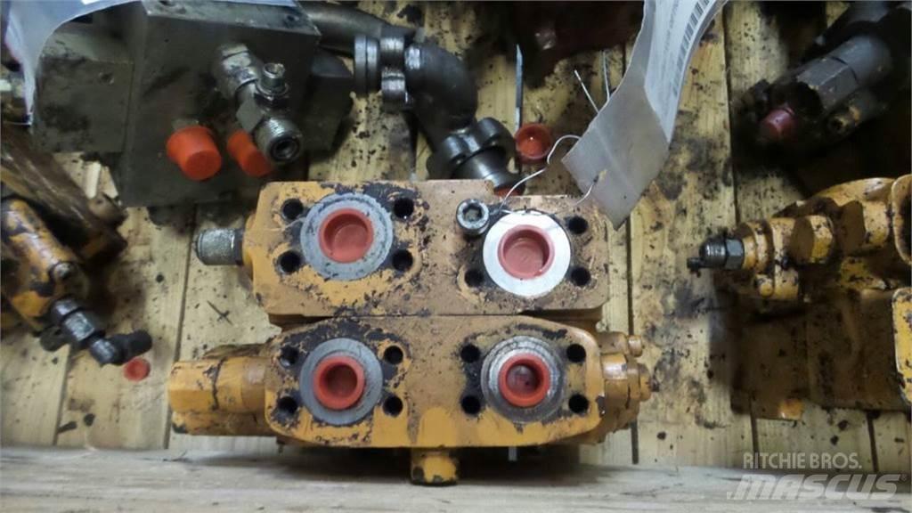 CASE 1188 Hydraulics