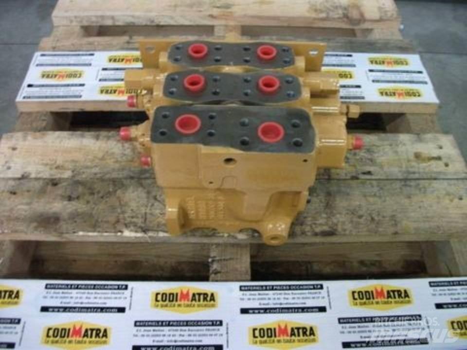 CASE 888P Hydraulics