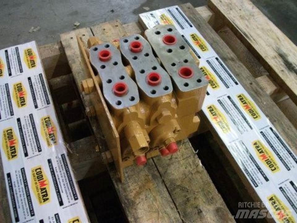 CASE 888P Hydraulics