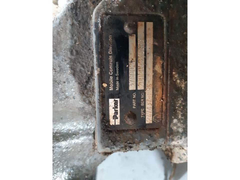 CASE 988 Hydraulics