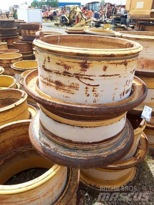 CAT 735 Tracks, chains and undercarriage