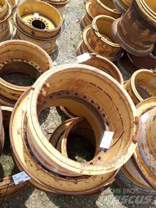 CAT 735 Tracks, chains and undercarriage