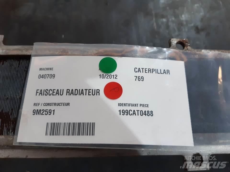 CAT 769 Engines