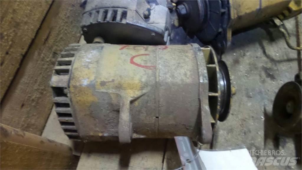 CAT 769C Engines