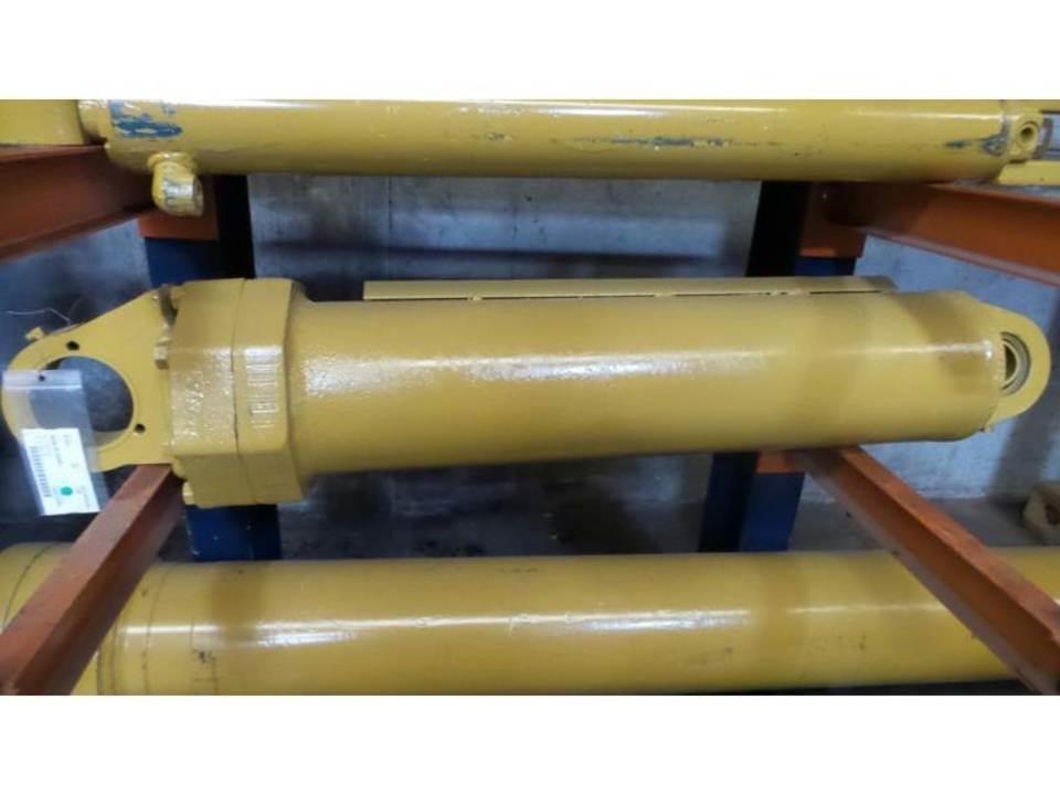 CAT 773B Hydraulics