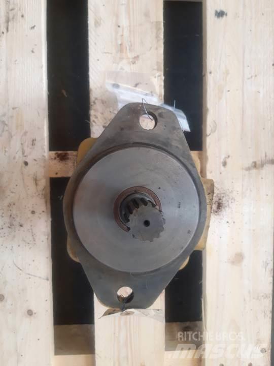 CAT 955K Hydraulics