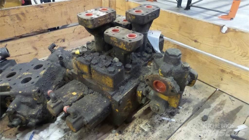 CAT 988B Hydraulics