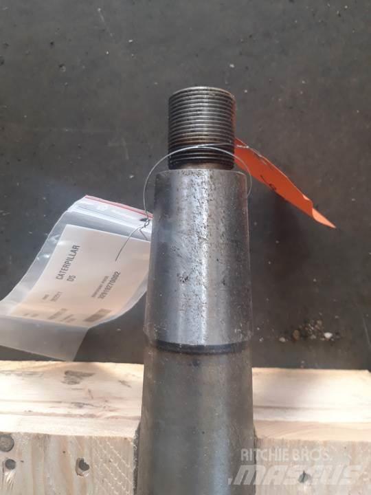 CAT D5 Transmission