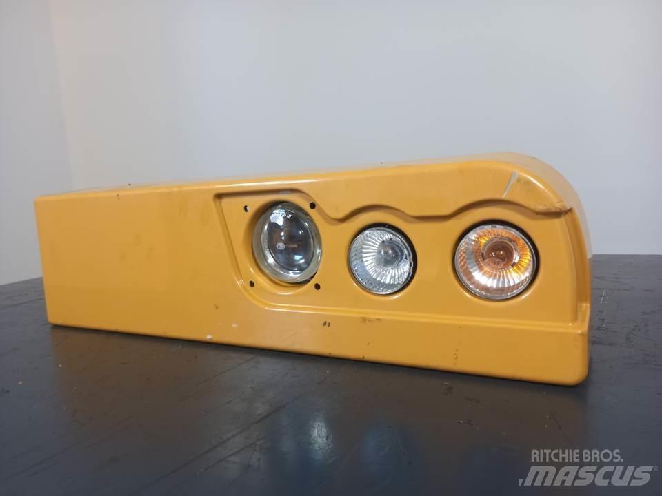 CAT M320F Cabins and interior