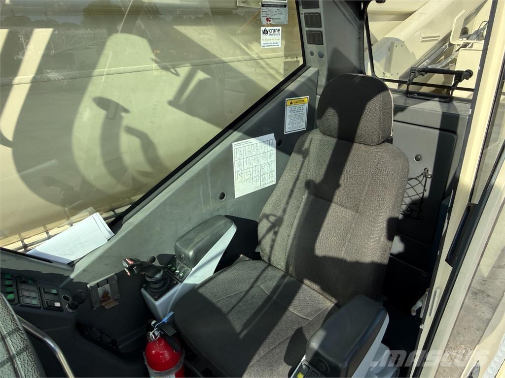 Grove GMK5225 All terrain cranes