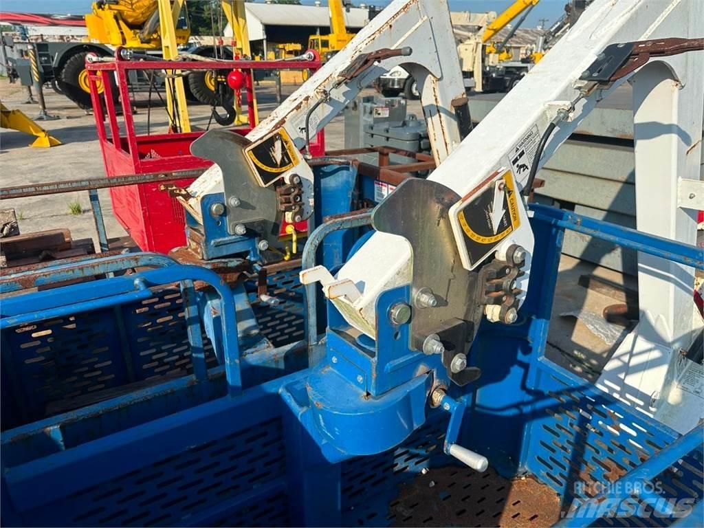 Manitex  Crane parts and equipment