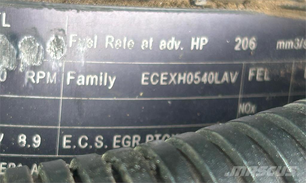 Altec AC38-127S Truck mounted cranes