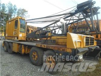 American 4450 All terrain cranes