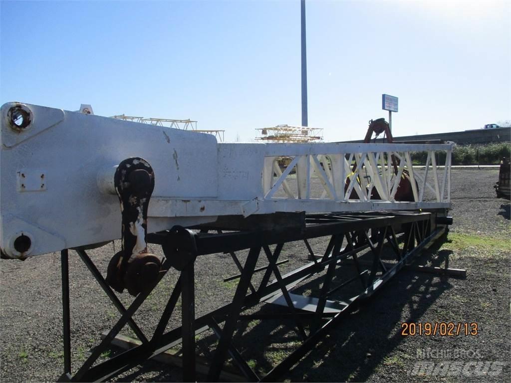 Link-Belt 18M3300 Booms and arms