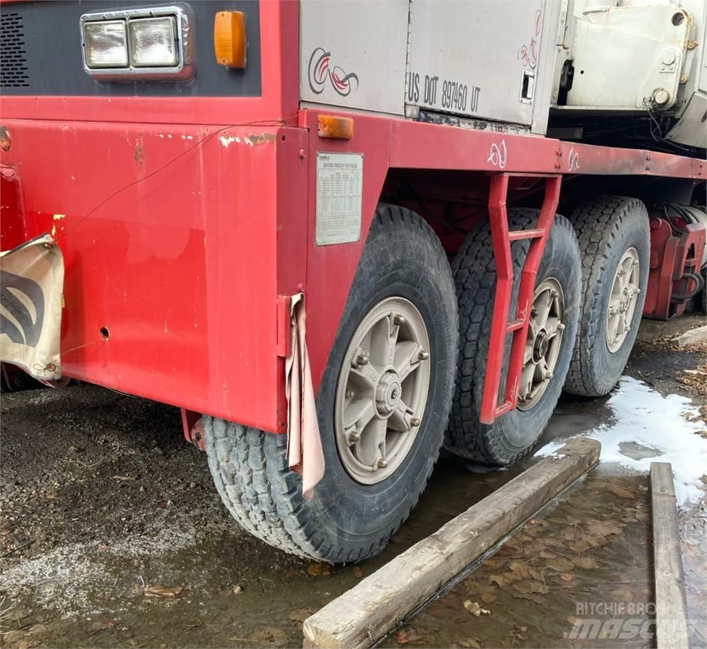 Link-Belt HC-268 All terrain cranes