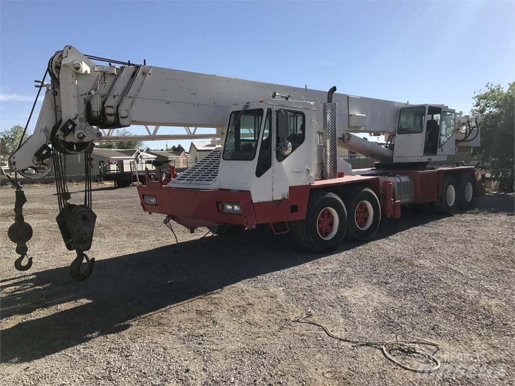 Link-Belt HTC-1040 All terrain cranes