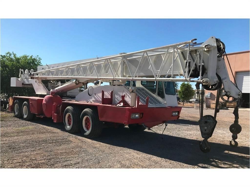 Link-Belt HTC-1040 All terrain cranes