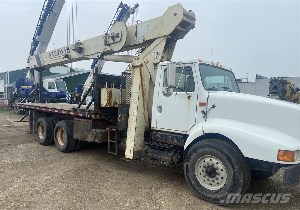 National 1195 Truck mounted cranes