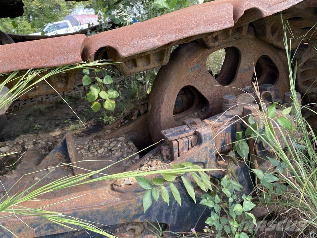 Northwest 190D Track mounted cranes