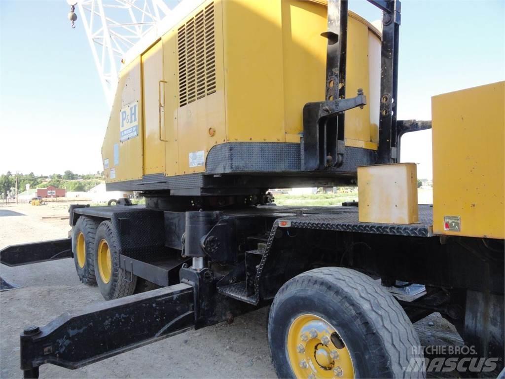 P&H 780-TC All terrain cranes