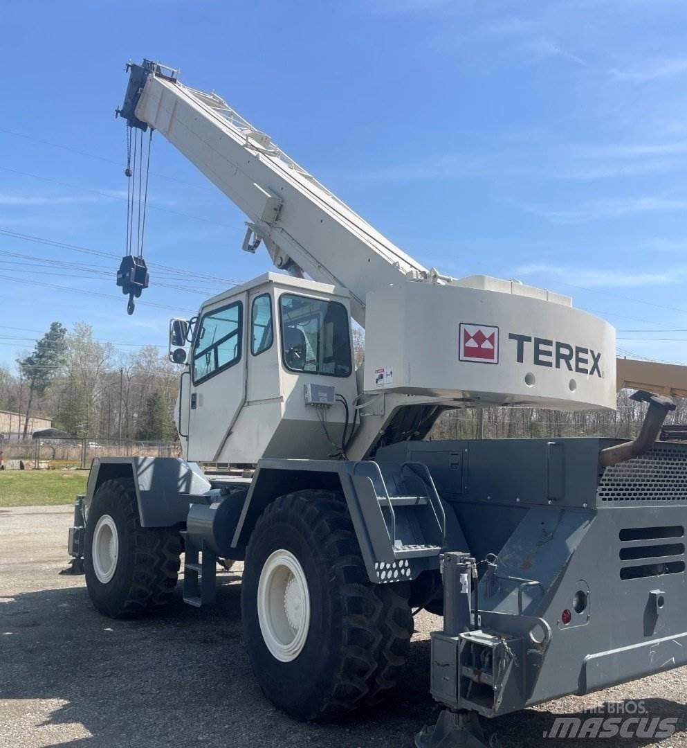 Terex RT 335 Rough terrain cranes