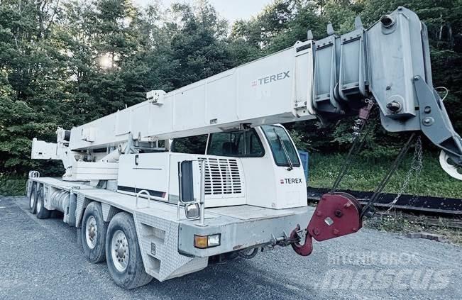 Terex T 560 All terrain cranes