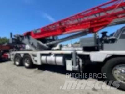 Terex T 775 All terrain cranes