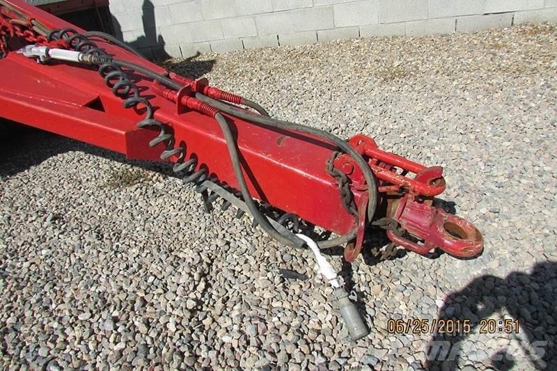  Unknown Dollies and Dolly Trailers