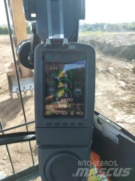 CAT M318 D Wheeled excavators