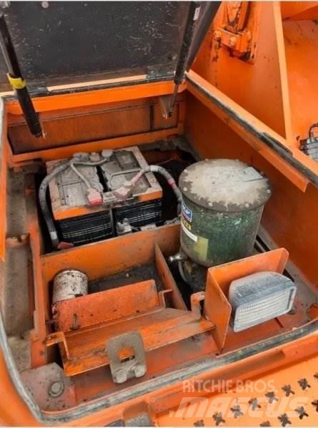 Doosan DX 255 LC Crawler excavators