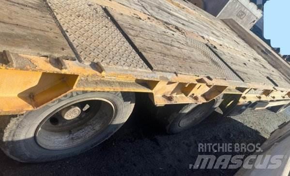 Goldhofer TU3 24/80 Flatbed/Dropside trailers