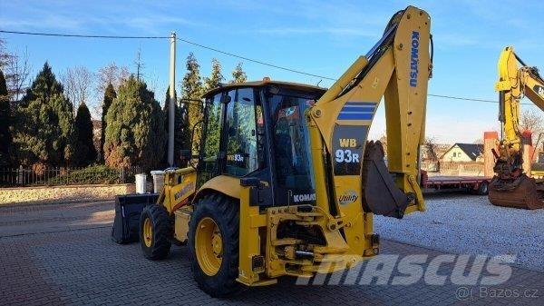 Komatsu WB 93 R Backhoe