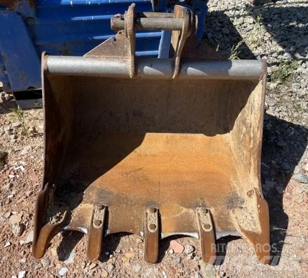 Komatsu WB 97S-2 Backhoe