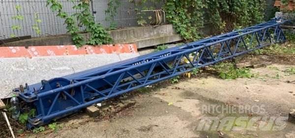 Liebherr 1030 Truck mounted cranes