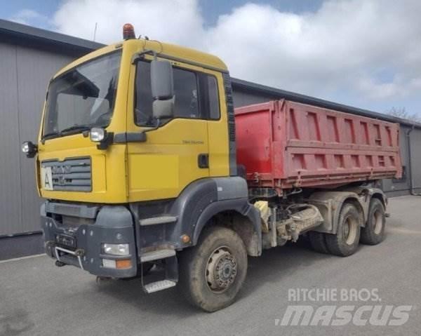 MAN TGA 33.433 FDAK Tipper trucks