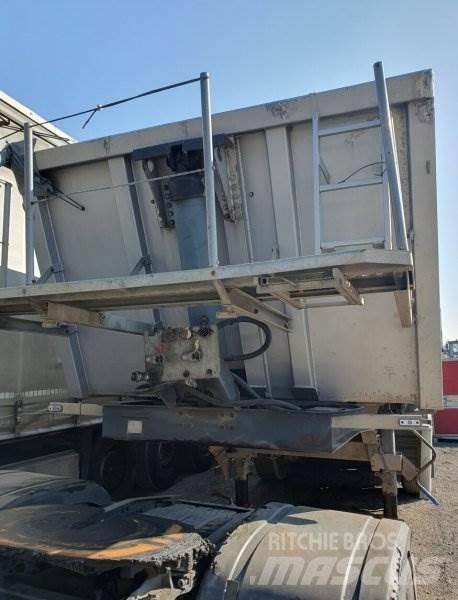 Panav x Tipper semi-trailers