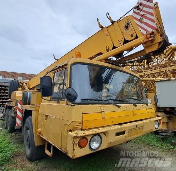 Tatra 815 +ČKD - AD 28 Truck mounted cranes