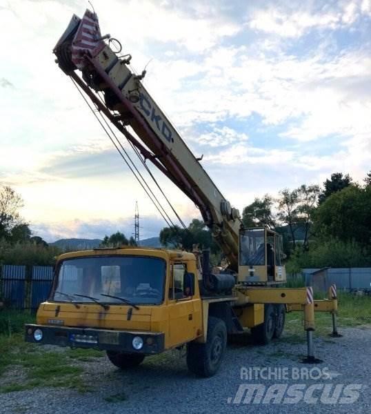 Tatra T815 +ČKD AD 28 Truck mounted cranes