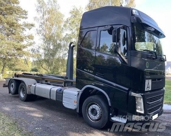 Volvo FH 540 Hook lift trucks