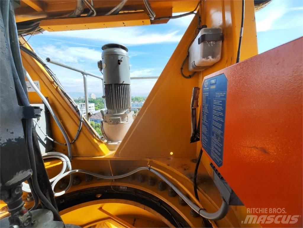 Liebherr 200EC-H Tower cranes