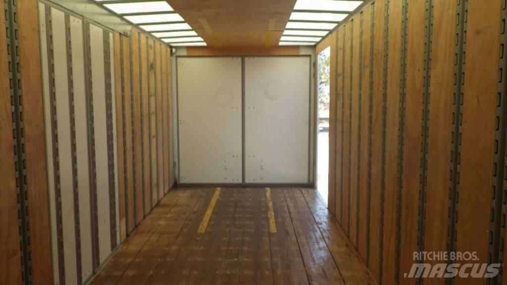 Freightliner M2 106 Box trucks